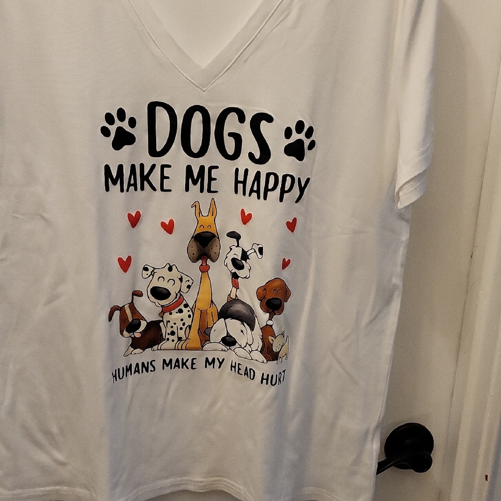 Tshirt Center White Dogs Make Me Happy Jersey